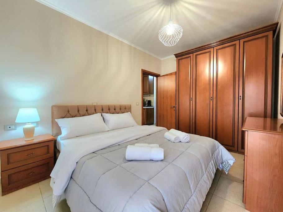 Apartament One Bd Flat Near Center With 24H Self Check In Tirana Zewnętrze zdjęcie