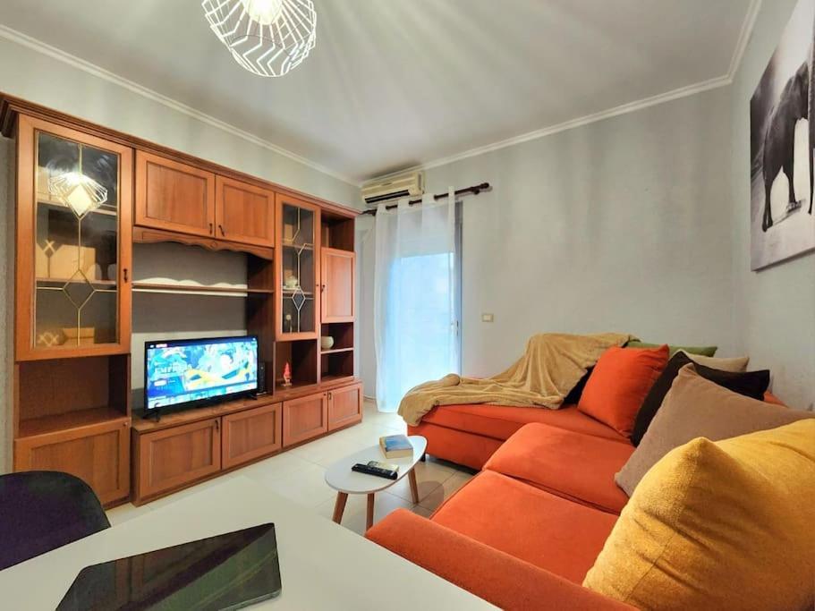 Apartament One Bd Flat Near Center With 24H Self Check In Tirana Zewnętrze zdjęcie