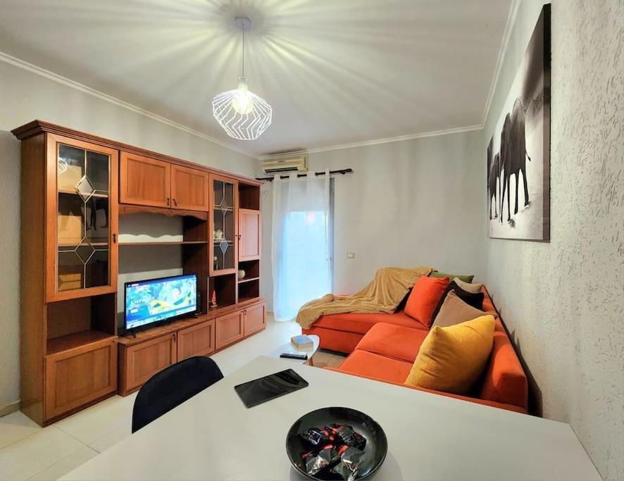 Apartament One Bd Flat Near Center With 24H Self Check In Tirana Zewnętrze zdjęcie