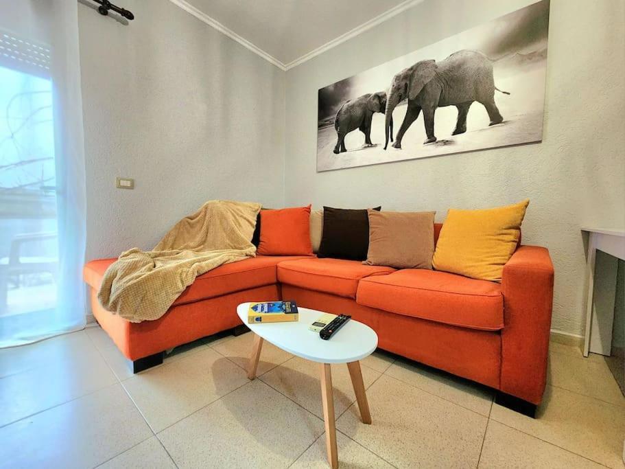 Apartament One Bd Flat Near Center With 24H Self Check In Tirana Zewnętrze zdjęcie